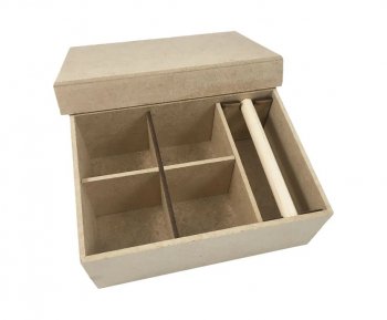 CAIXA BIJU RET. 20X16X6 REF.61